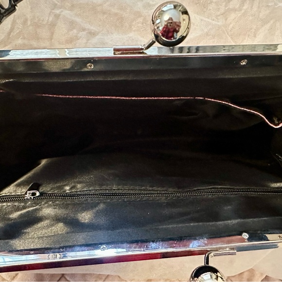 Sourpuss Sputnik Backseat Baby Pink and Black Handbag - Picture 4 of 4